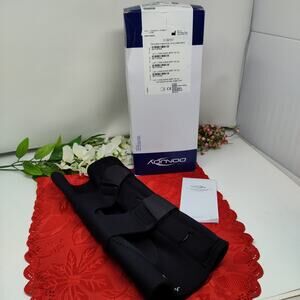 XL Knee Support Lateral XL Rt Right Donjoy New! 11-0775-5 J Hing Sport